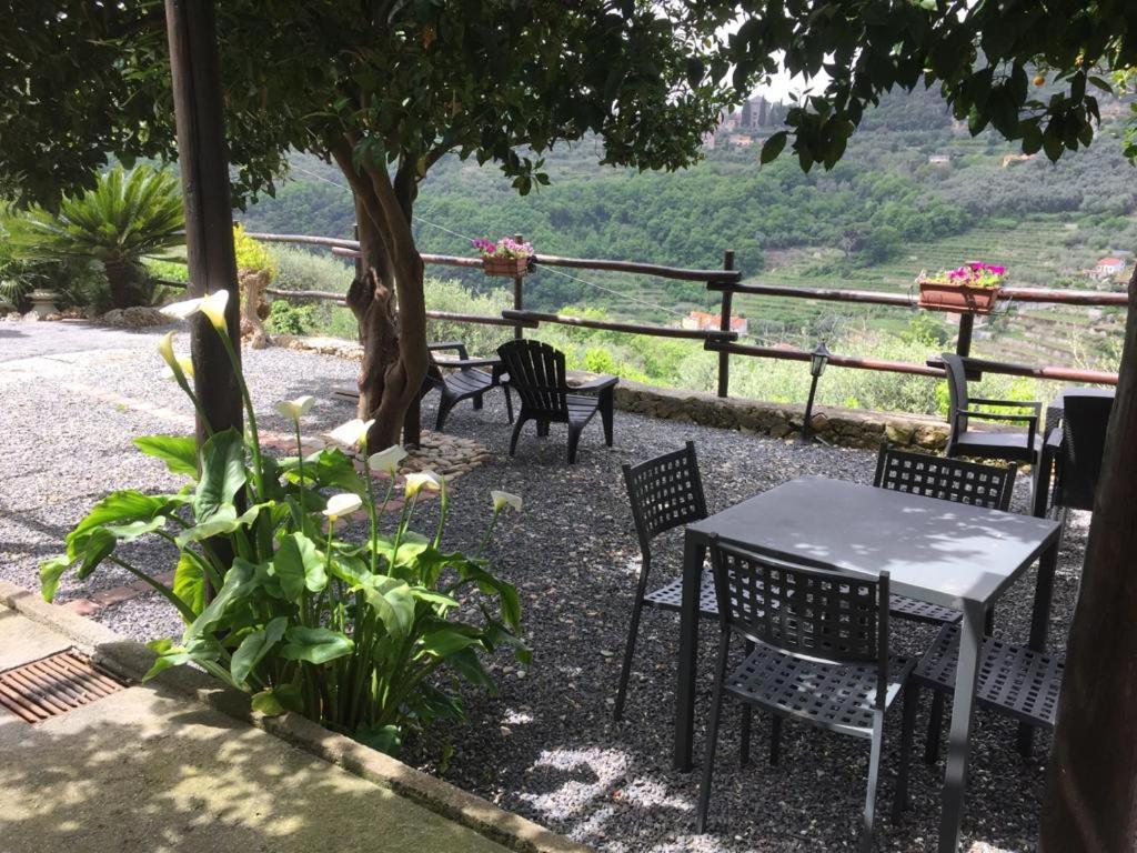 Agriturismo I Lamoi Finale Ligure Buitenkant foto